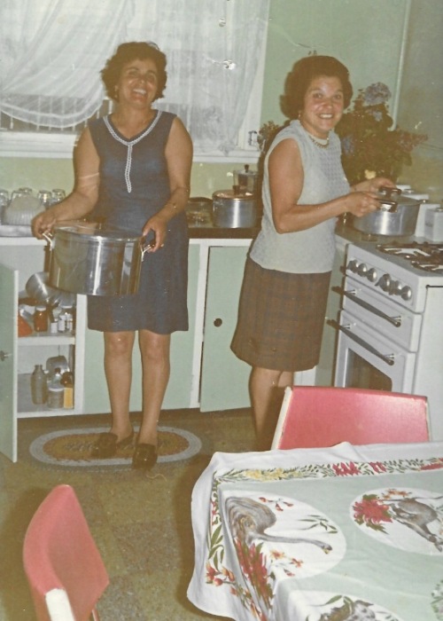 Annarosa (right) in the kitchen with her sister Maria Teresa in Wollongong, New South Wales, c 1970s