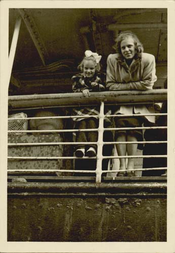Maie and Dagy Talmet on the deck of Oxfordshire in Adelaide, 1949. Reproduced courtesy Maie Barrow.