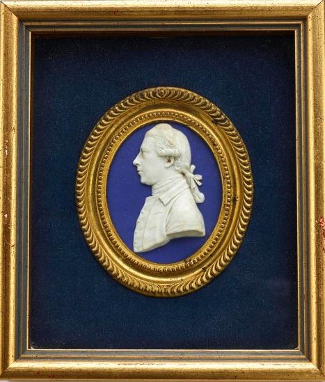 Blue jasper cameo of Sir Joseph Banks ANMM Collection  00055337