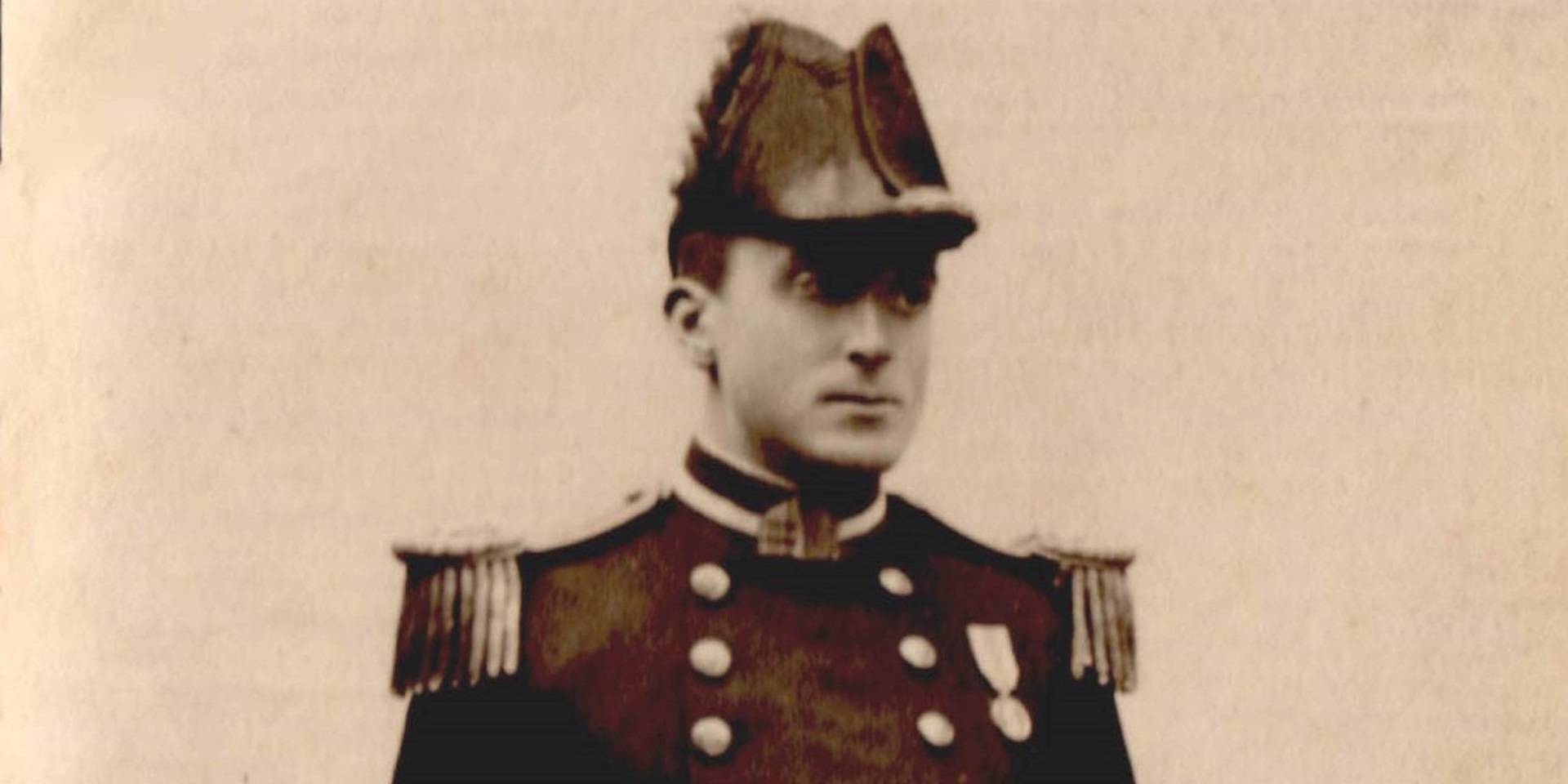 Arthur Pringle as a lieutenant in 1899. Image courtesy of Eliots of Port Eliot
