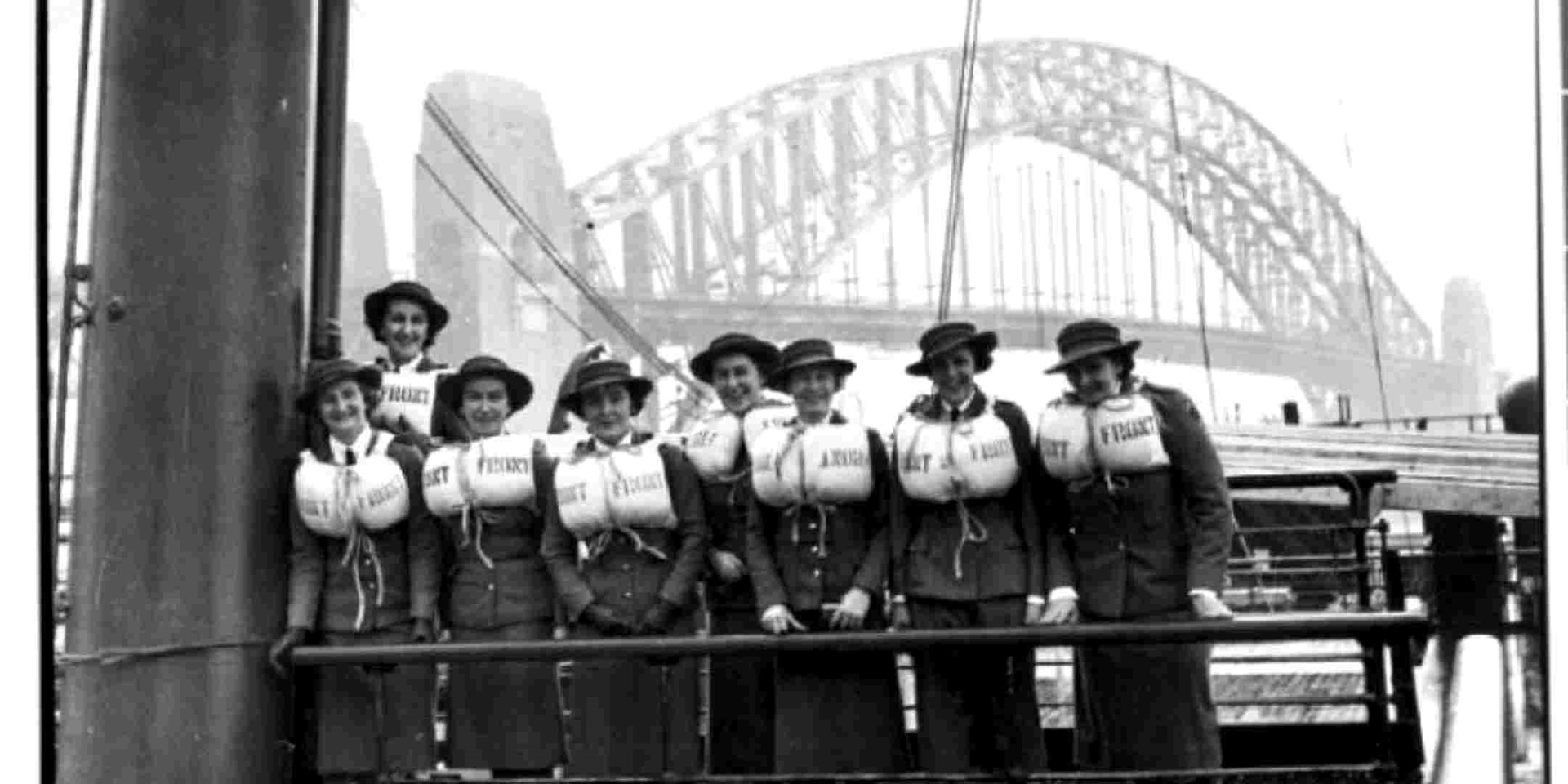 Australian nurses preparing to depart Sydney, May 1940. Photographer: Samuel J Hood Studio, ANMM Collection 00020450