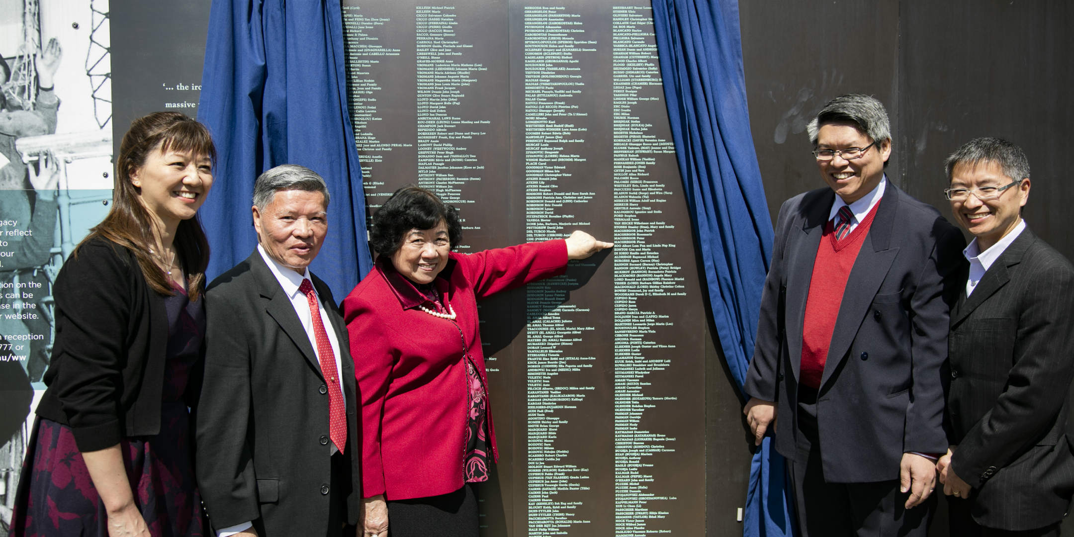 Welcome Wall unveiling ceremony, 10 September 2017. The Soo Family.