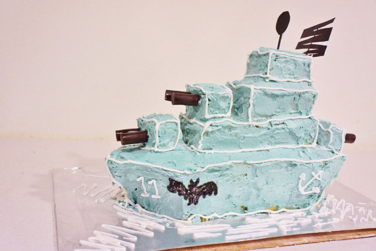 How to make a buttercream battleship cake